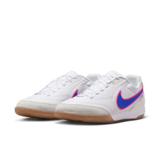 Футзалкы Nike Tiempo Street Gato IC HQ7017-146 Футзалкы Nike Tiempo Street Gato IC HQ7017-146